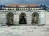 schlosshof11.jpg (112884 Byte)